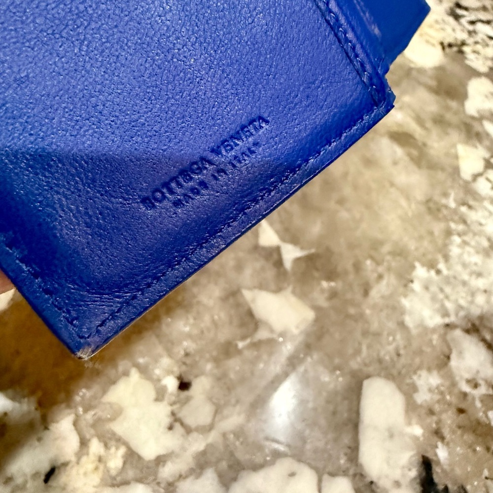 Authentic Bottega Blue Woven Leather Wallet - Picture 6 of 7